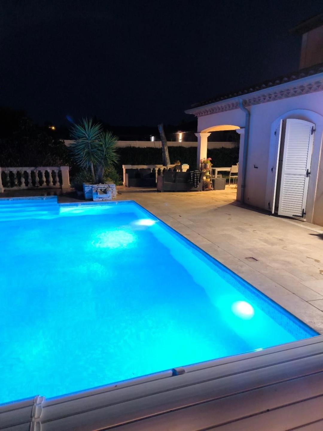 La Bastide Du Canal Avec Piscine Et Clim 卡尔卡松 外观 照片